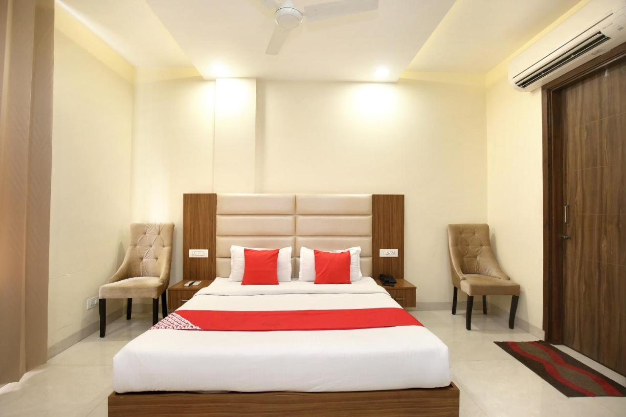 Capital O 8510 Welcome Inn Amritsar Exterior foto