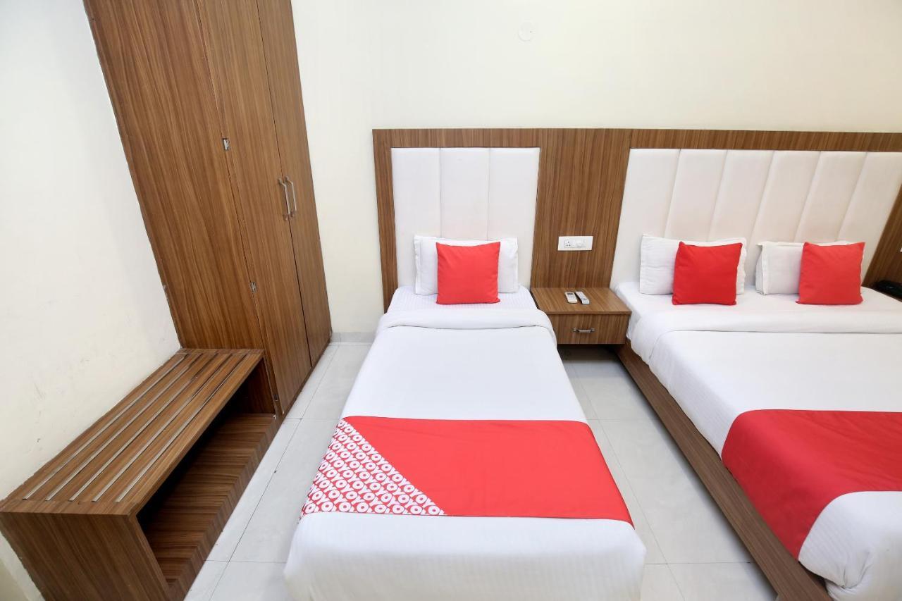 Capital O 8510 Welcome Inn Amritsar Exterior foto