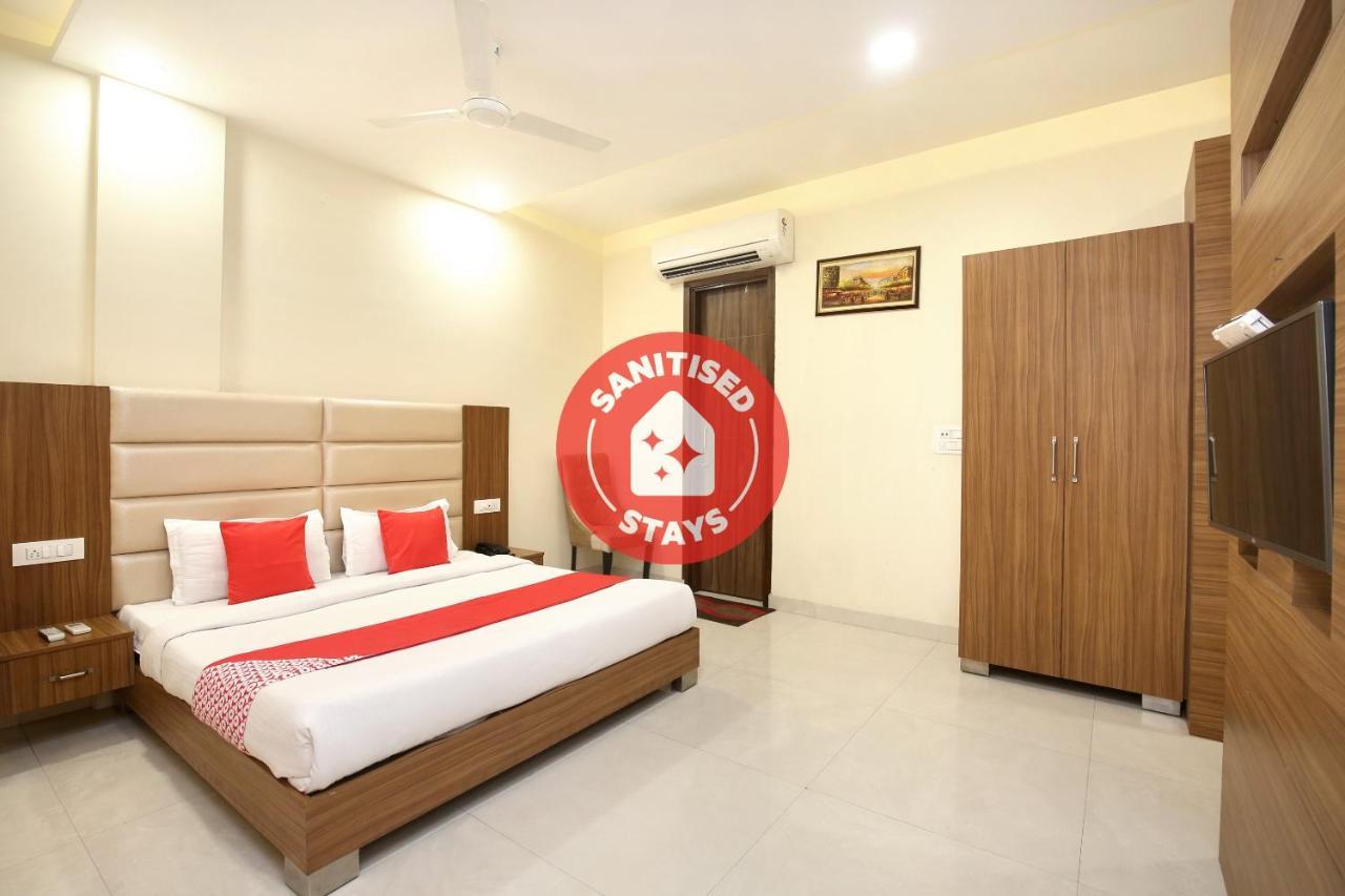 Capital O 8510 Welcome Inn Amritsar Exterior foto