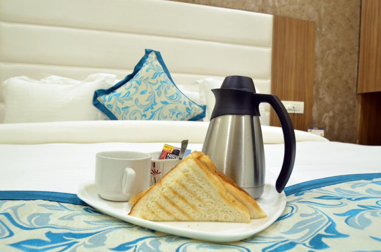 Capital O 8510 Welcome Inn Amritsar Exterior foto