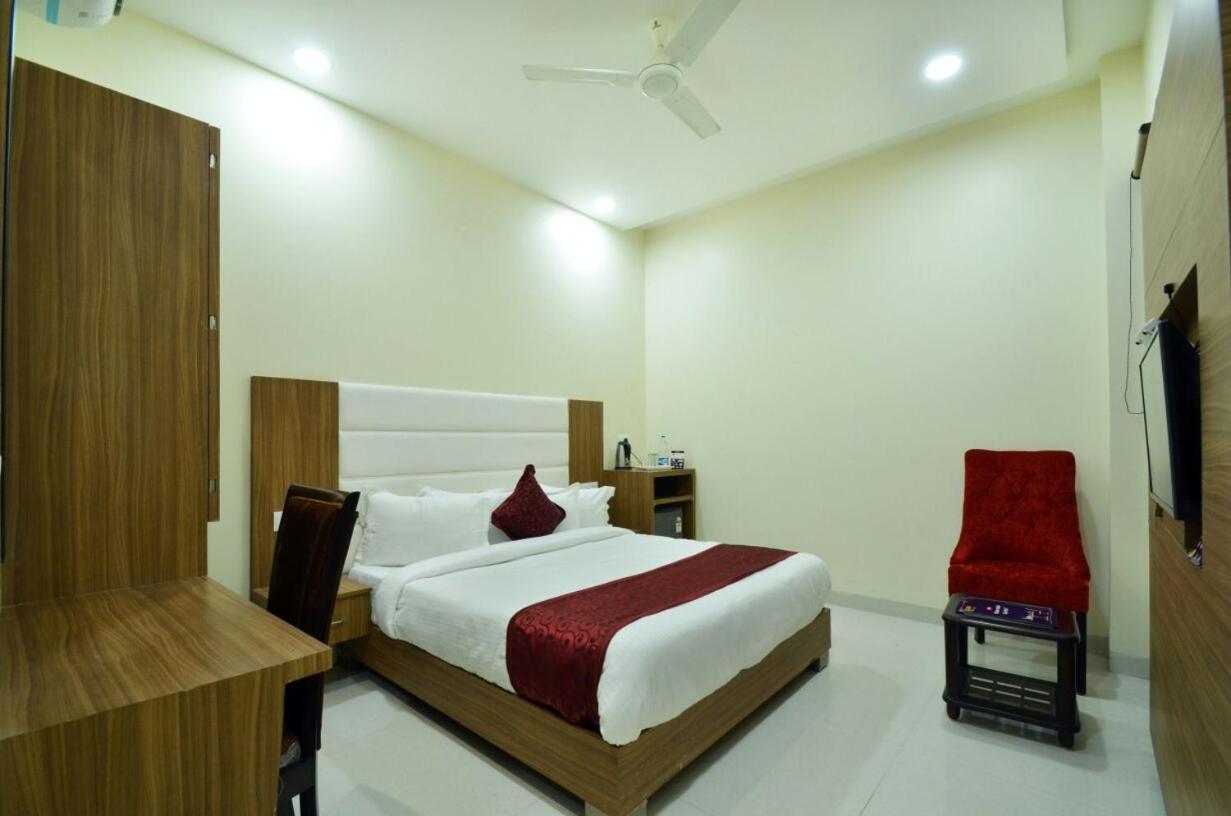 Capital O 8510 Welcome Inn Amritsar Exterior foto